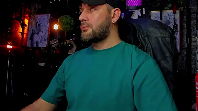 LexHardy live XXX chat