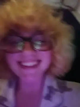 mcjbgfhgjhiiilllufjyf's Live Chat Room