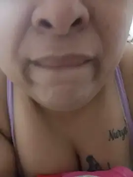 Mariposalinda webcam show