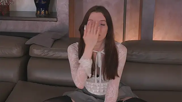Chat +18 de MarinSabine ao vivo