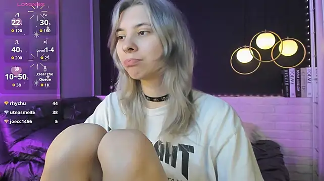Chat +18 de Camilla_Evers ao vivo