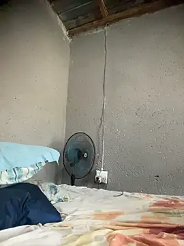 Chat +18 de Dickiii08 ao vivo
