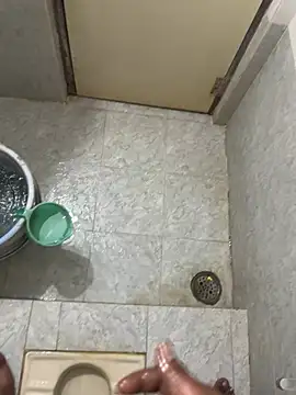 Show modela saibhai na web-kameri