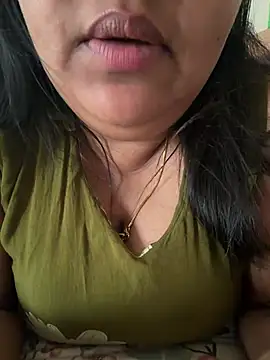 Miss_Radhika1のライブXXXチャット