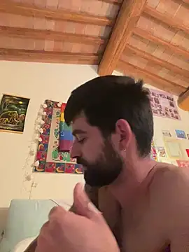 jonnibravo97 XXX чат на живо