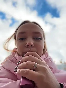 Онлайн чат XXX LisaCatt
