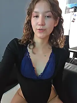 Chat +18 de MabelBrowwn ao vivo
