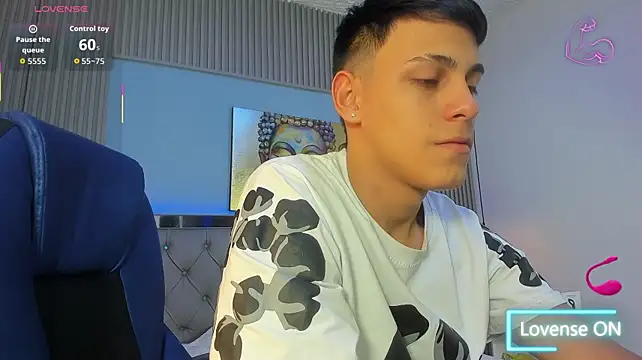 Chat XXX ao vivo de Ethanx18_