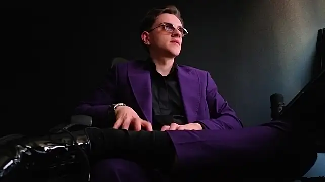 Živý XXX chat FelixStarkk
