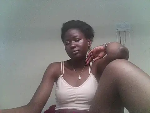 Nasty_melanin Adlı Modelin Canlı XXX Sohbeti