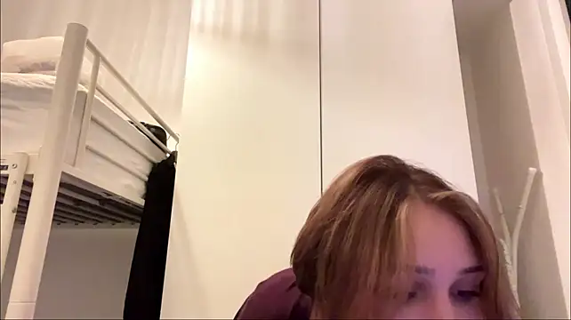 sereneglowz – webcam-show