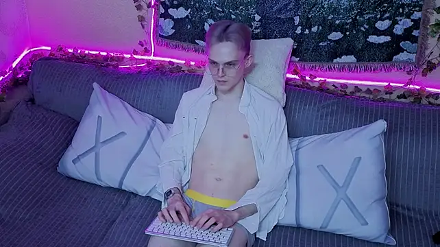 Chat XXX Live Midnight_gospell