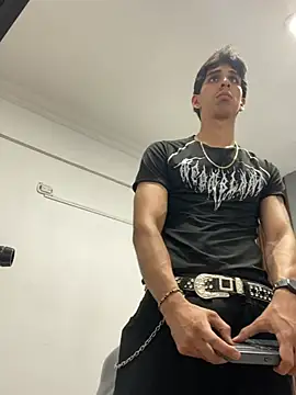 Kael_bickcock – Naživo XXX chat