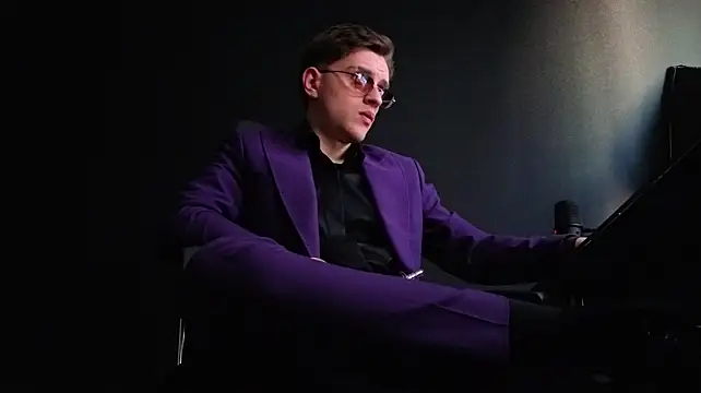 Živý XXX chat FelixStarkk