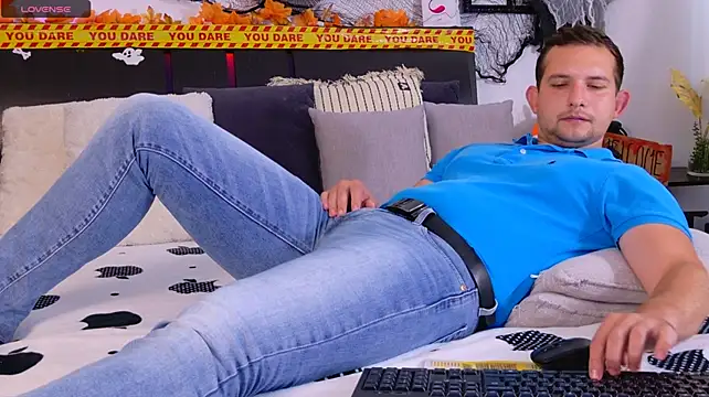 دردشة Jimmy_Doss الجنسية المباشرة