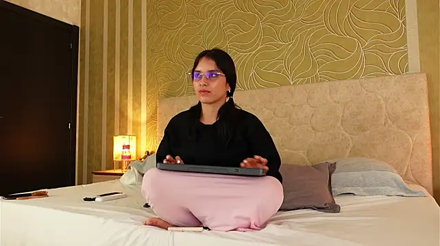 CherryLunari Live XXX-Chat