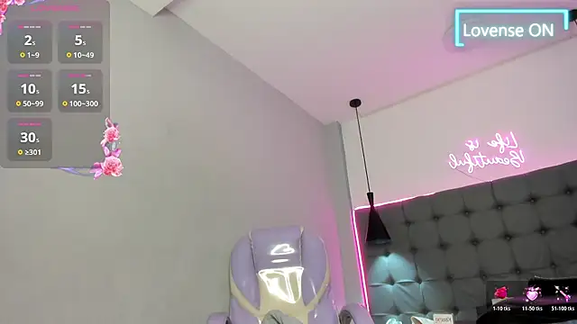 scarletcherry18のライブXXXチャット