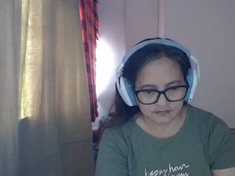 Kinkybela2025's Live XXX Chat