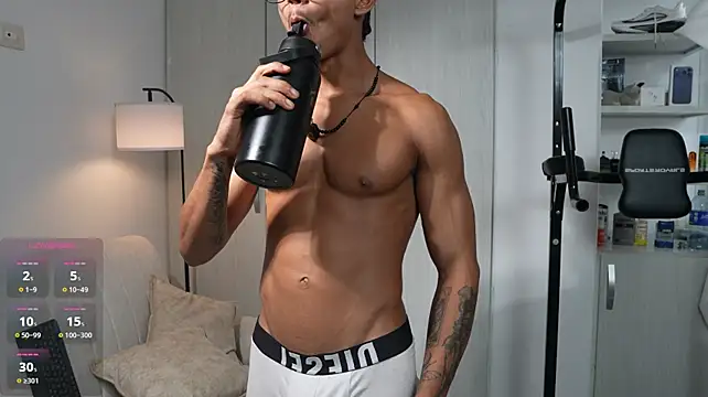 Czat XXX na żywo – Paradise_boy__