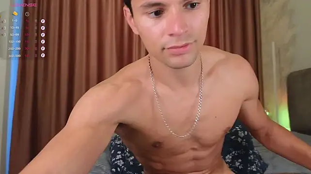 XXX chat uživo modela denlover1