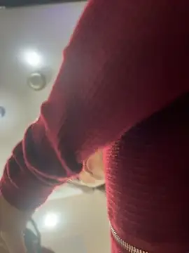 Chat +18 de Rose8899 ao vivo