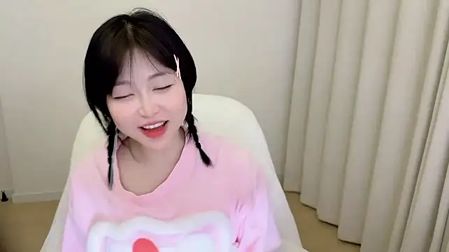 Kakionan 라이브 XXX 채팅