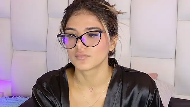دردشة MiaKelsey الجنسية المباشرة