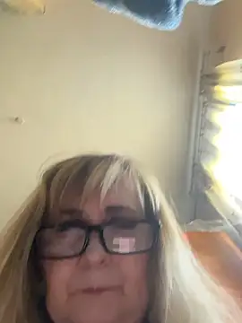 צ'אט XXX בשידור חי של Irina2909@xh