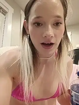 Chloe_StClaire Chat XXX in diretta