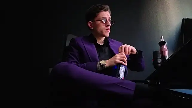 FelixStarkk Live XXX Chat