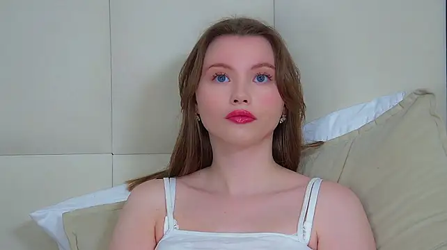 KeiraAsti – Live XXX-chat