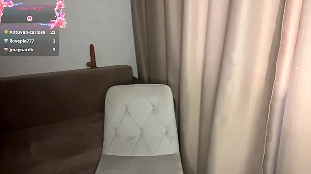 JennySky's Live XXX Chat