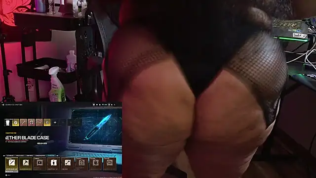 RoxieVoss' Live XXX Chat