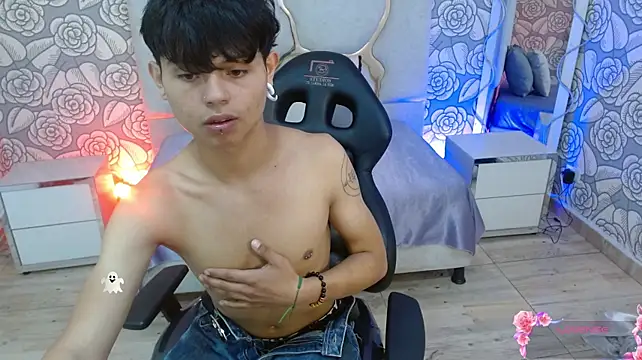 Chat XXX en directo de Deann_Tay