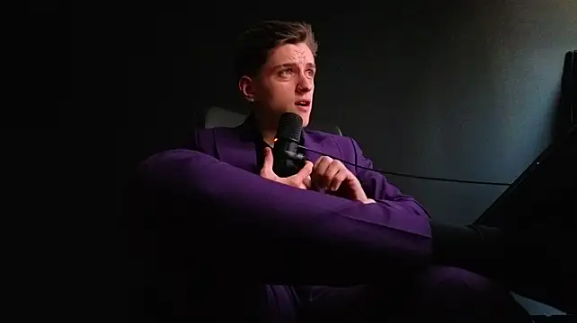 FelixStarkk Live XXX Chat