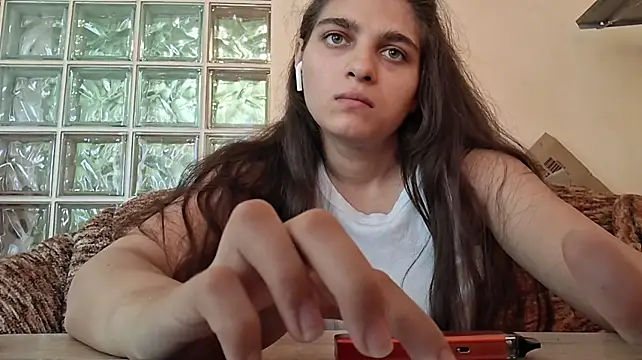 XXX chat uživo modela CleotildeAholt