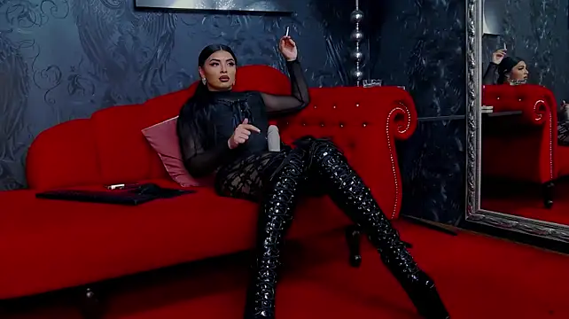 DevashaQueenX's Live XXX Chat