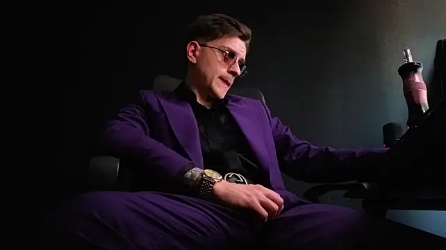 Онлайн чат XXX FelixStarkk