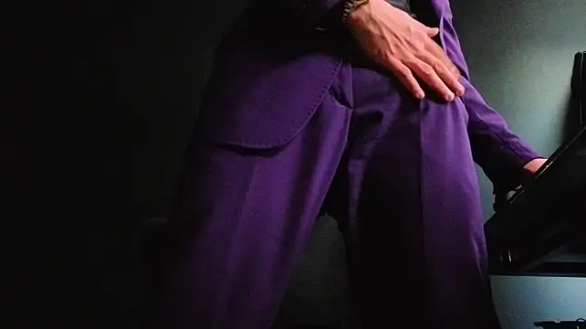 FelixStarkk লাইভ XXX চ্যাট
