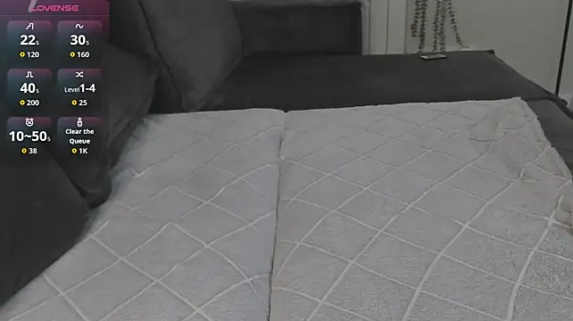 Peggy_Hun1t Adlı Modelin Canlı XXX Sohbeti