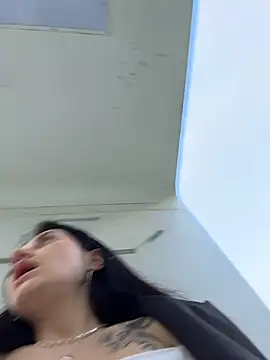 Wet__Bunny 现场XXX聊天