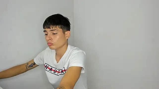 The_beby_guy's Live XXX Chat