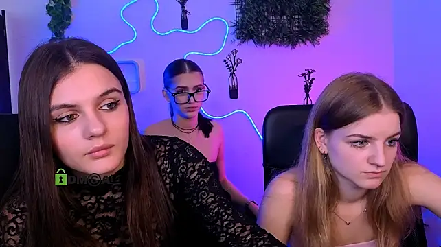 lisa_dark_: вебкам-шоу