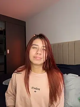 Your_rosalie Chat XXX in diretta