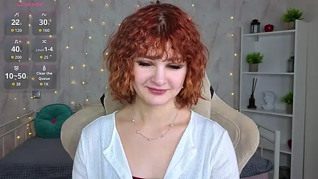 Pokazy przed kamerką – Kira__Fluffy