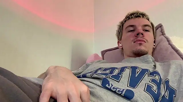 Jeremy1Scott Chat XXX in diretta