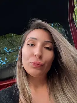 Chat XXX ao vivo de Wonder_Kari