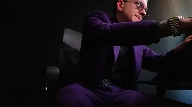 FelixStarkk 라이브 XXX 채팅