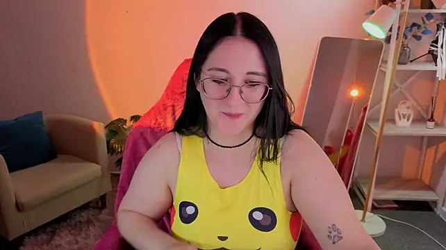 Chat XXX en directo de Lucy_Haall