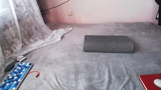 Addeliamclain Chat XXX in diretta